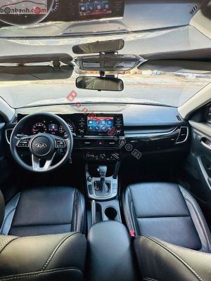 Xe Kia Seltos Deluxe 1.4 AT 2021