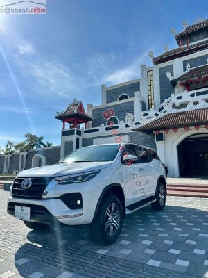 Xe Toyota Fortuner 2.4L 4x2 AT 2022