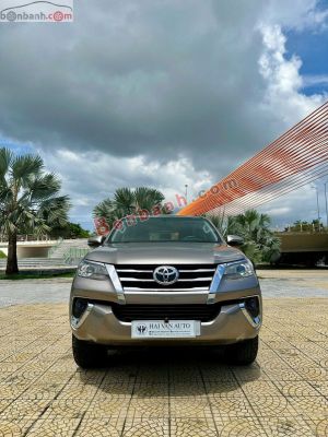 Xe Toyota Fortuner 2.4G 4x2 AT 2019