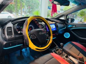 Xe Kia Cerato 1.6 MT 2017