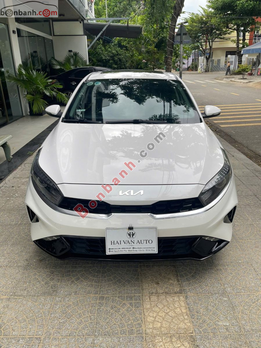 Kia K3 Luxury 1.6 AT 2023
