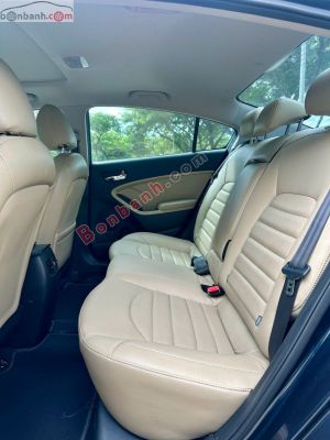 Xe Kia Cerato 1.6 AT 2018
